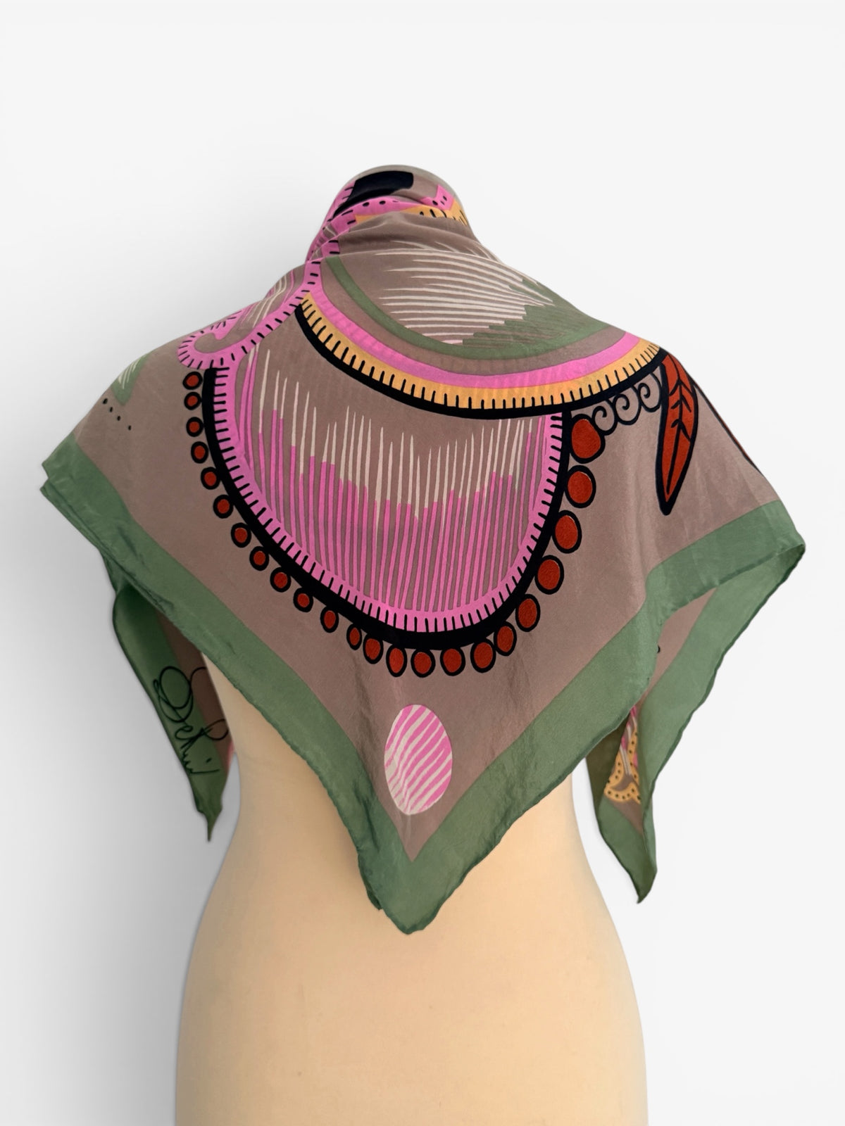 SILK ABSTRACT PATTERN SCARF