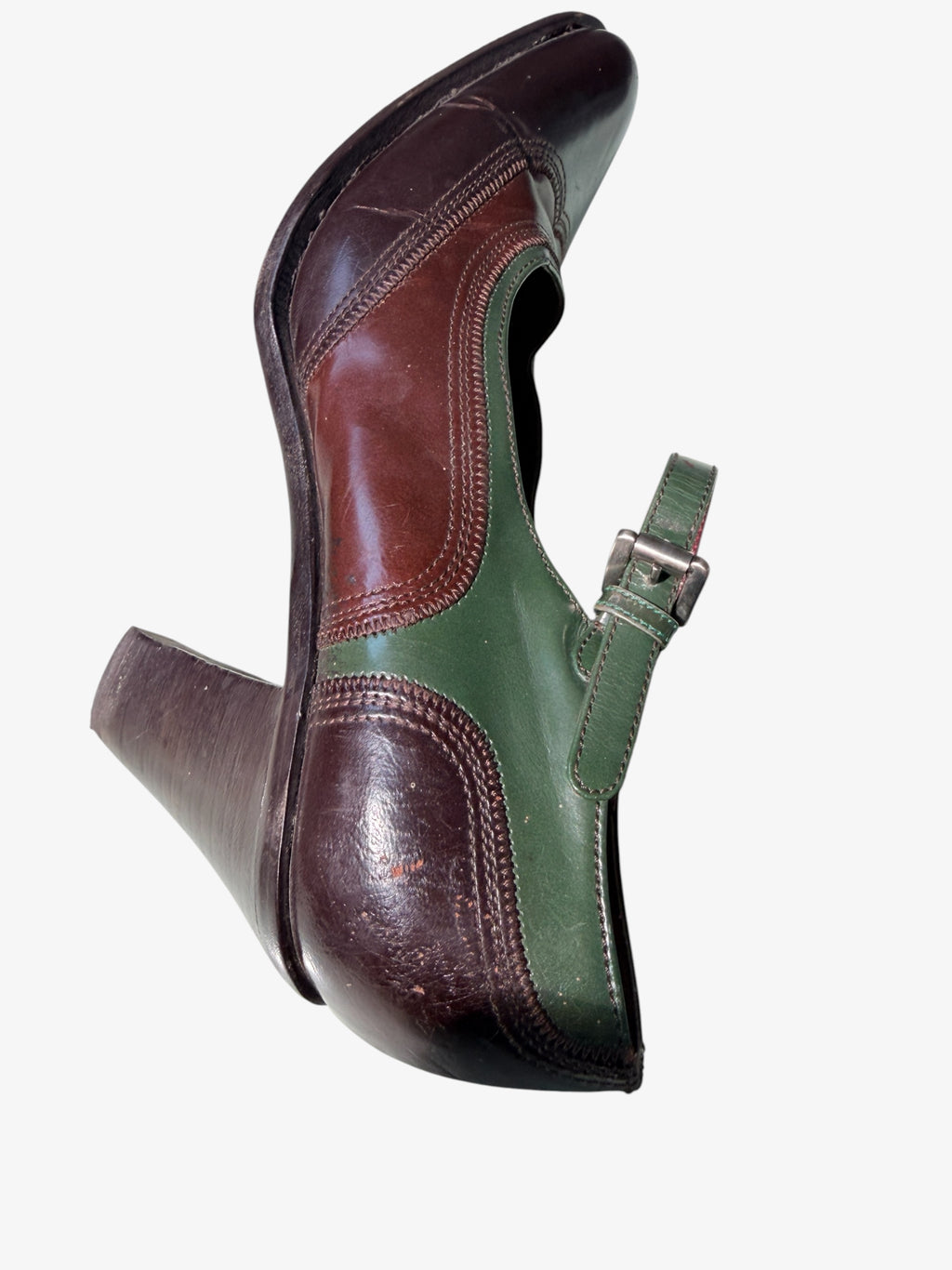 VINTAGE LEATHER MARY JANE HEELS. SIZE 3