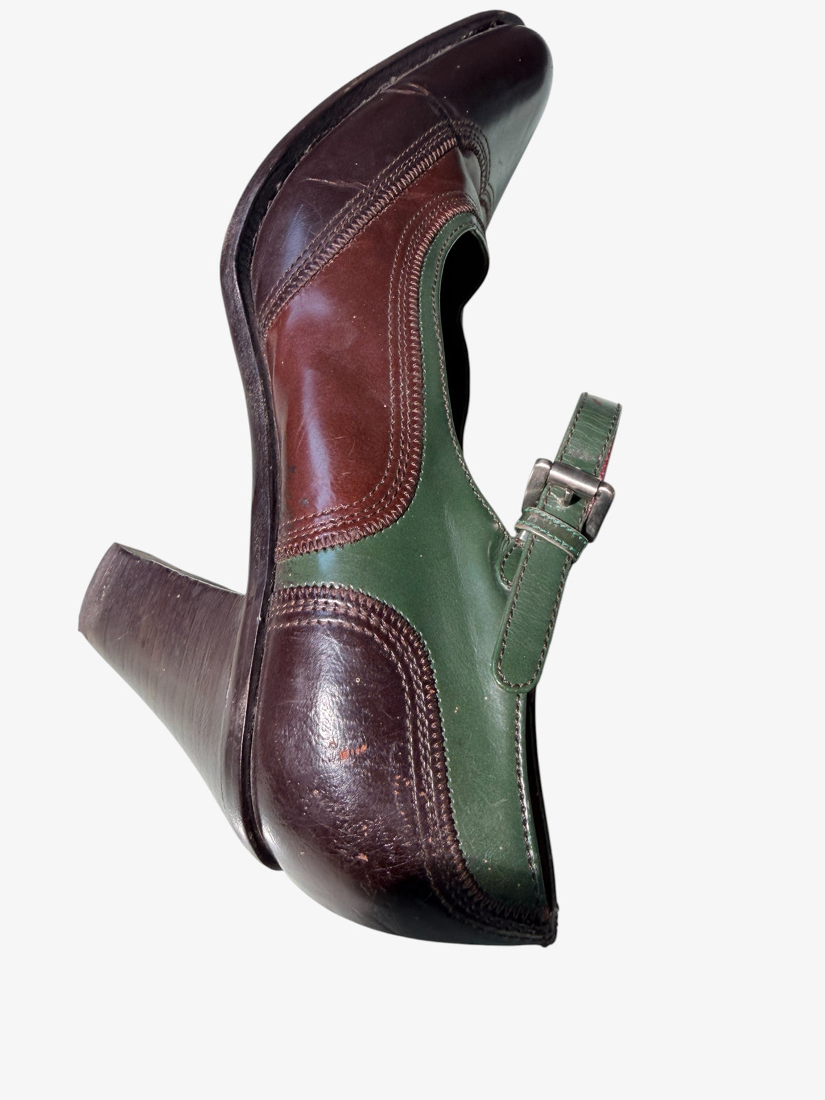 VINTAGE LEATHER MARY JANE HEELS. SIZE 3