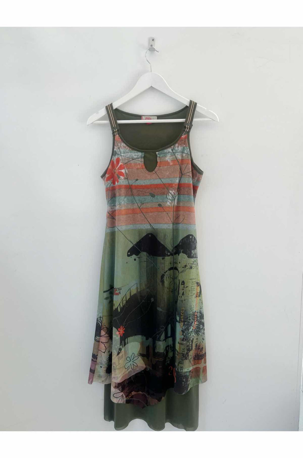 Layered Midi Dress with Green Pattern