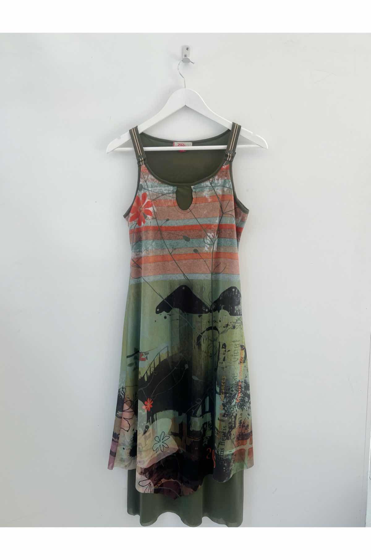 Layered Midi Dress with Green Pattern