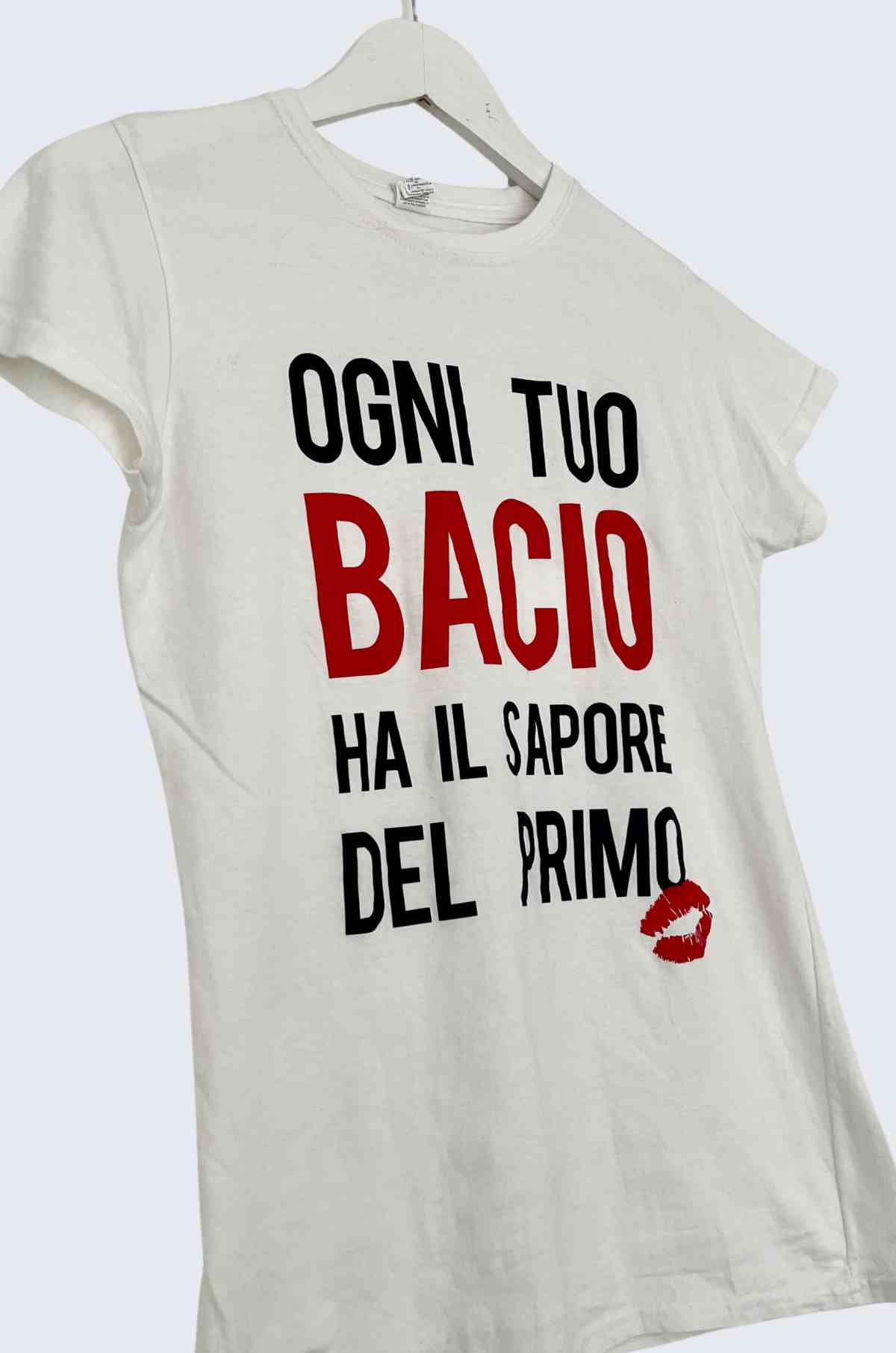 Vintage Italian Graphic T-Shirt